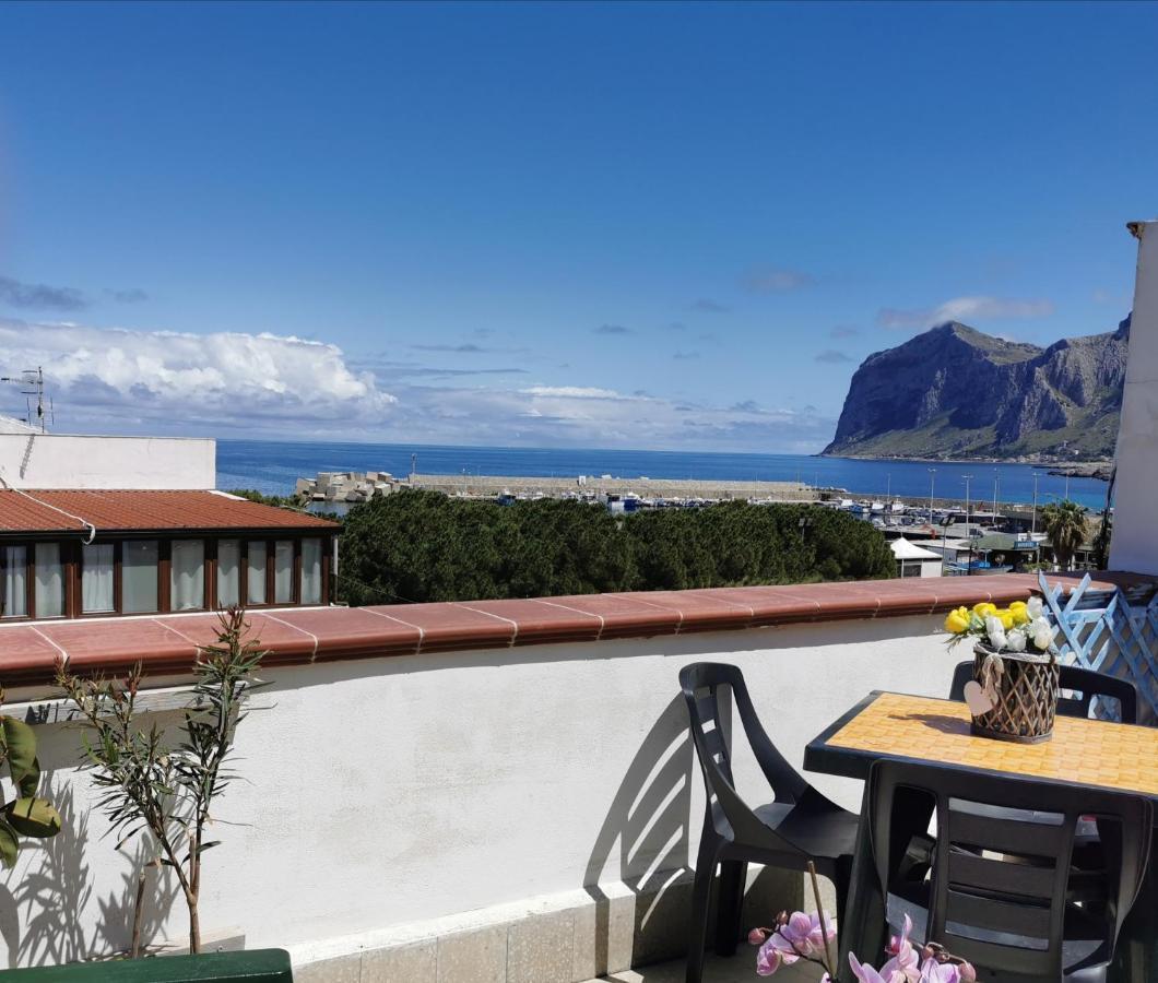 La Terrazza Sul Golfo Bed & Breakfast Isola delle Femmine Exterior foto